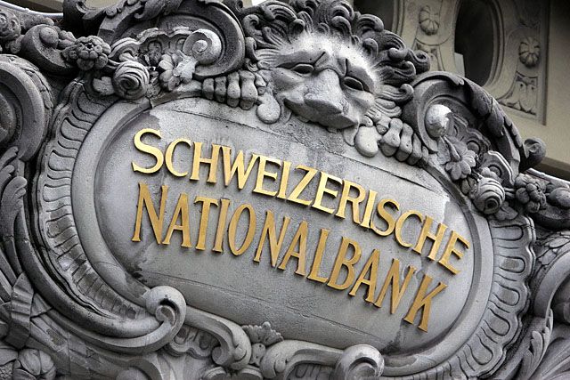 Amerikai nyomásgyakorlás állhat a svájci jegybank január közepi döntése mögött?
