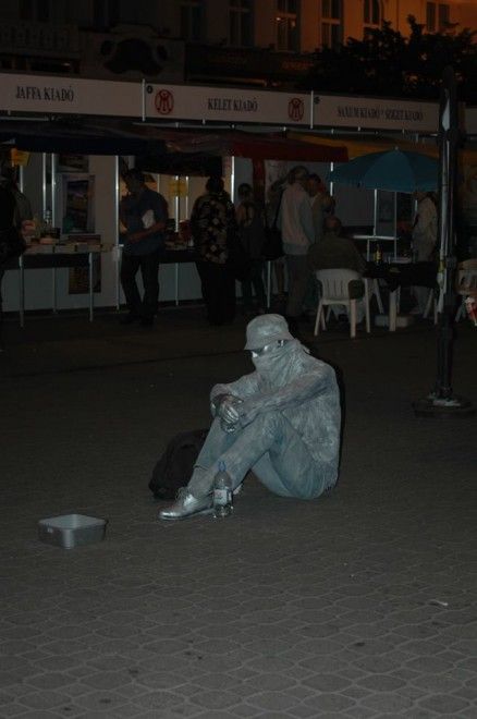 konyvhet