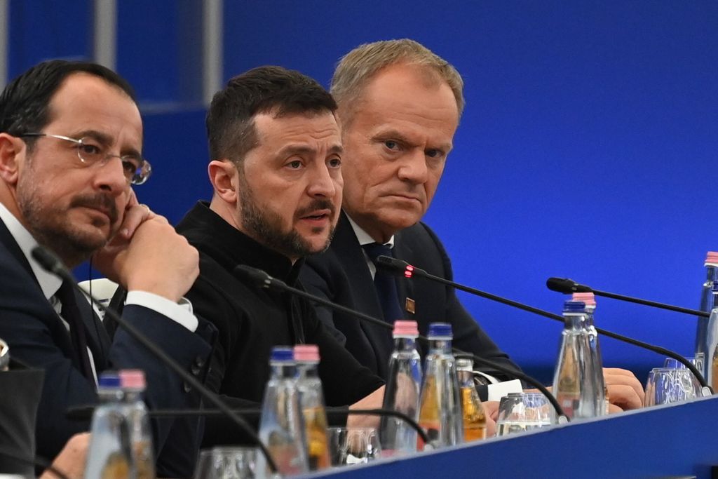 TUSK, Donald; ZELENSZKIJ, Volodimir; HRISZTODULIDESZ, Nikosz