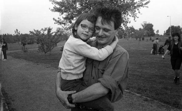 Óbudai-sziget, az Óbudai Ifjúsági Nap rendezvénye 1983. május 7-én. Nagy Feró. Fortepan Urbán Tamás