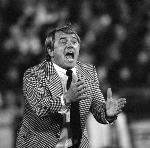 A Szőke Szikla játékosként és szövetségi kapitányként is maradandót alkotott a magyar futballtörténelemben. Fotó: MTI/Németh Ferenc