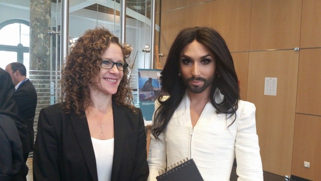 Sophie In't Veld holland liberális képviselő Cochita Wursttal az Európai Parlamentben