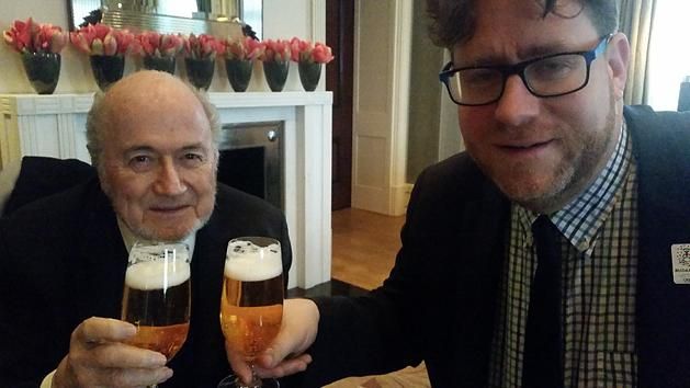 Blatter és a NemzetiSport főszerkesztője / Forrás: NSO.hu