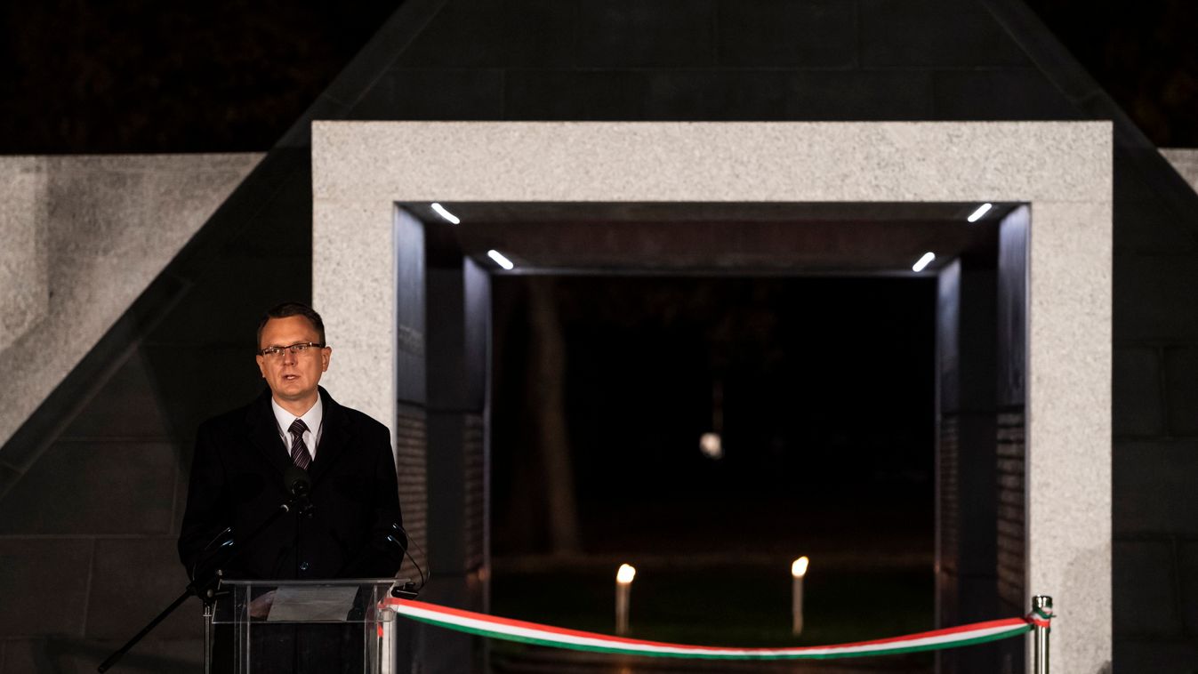 Az első világháború magyar hőseinek avattak emlékművet Budapesten