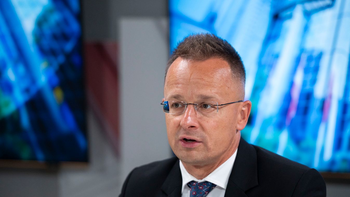 Szijjártó Péter az ukrán helyzetről