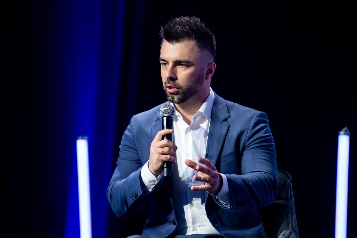 Magyar Péter nem meri elengedni Kulja Andrást vitázni az MCC Fesztre