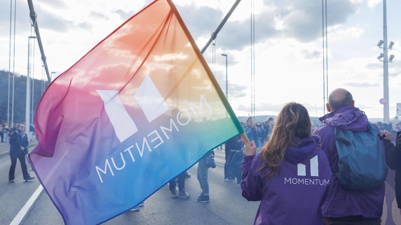 Kémregény gyengeelméjűeknek – A Momentum nagyon szeretné, hogy végre a kormány vegye meg őket