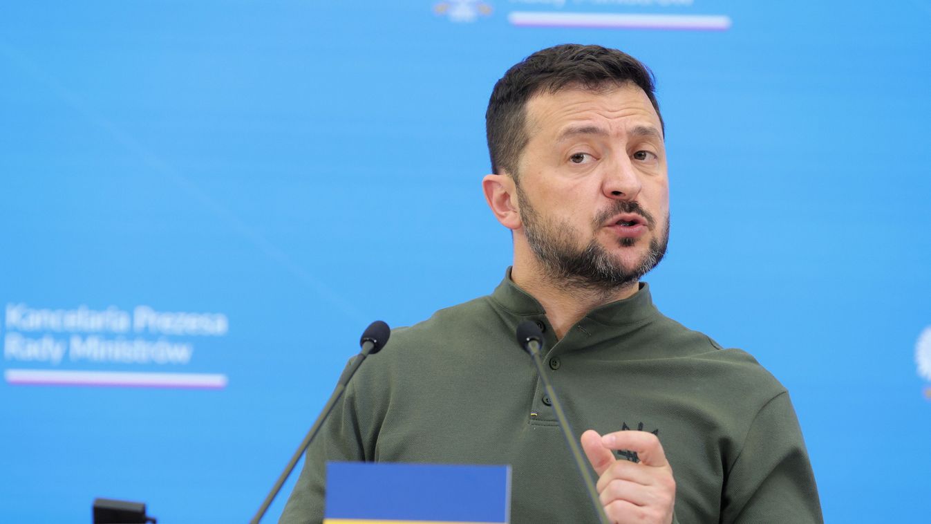 A nemzeti minimum az ilyen diktátorok megbélyegzése lenne, nem hajbókolás előttük