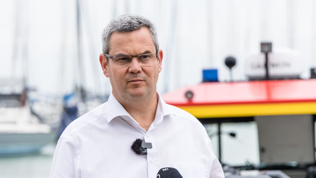 Takács Péter a Harcosok órájában: hazugság, hogy egymillió embernek nincs háziorvosa Magyarországon