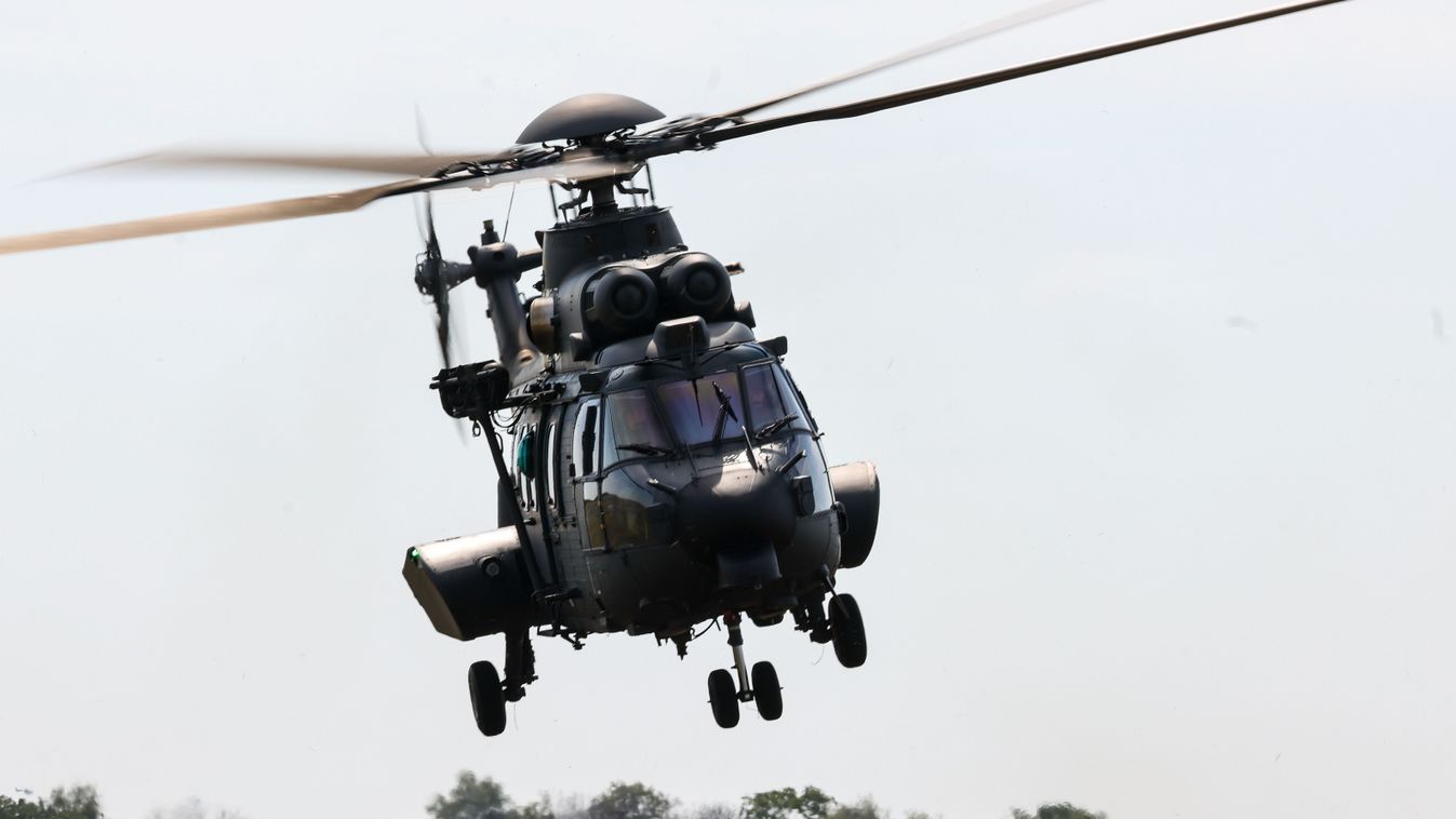 Magyar helikopter indult Bulgáriába az erdőtüzek elleni küzdelem támogatására, de itthon is akad dolguk a gépeknek
