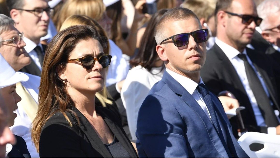 Magyar még Tusványoson is az első sorban csápolt