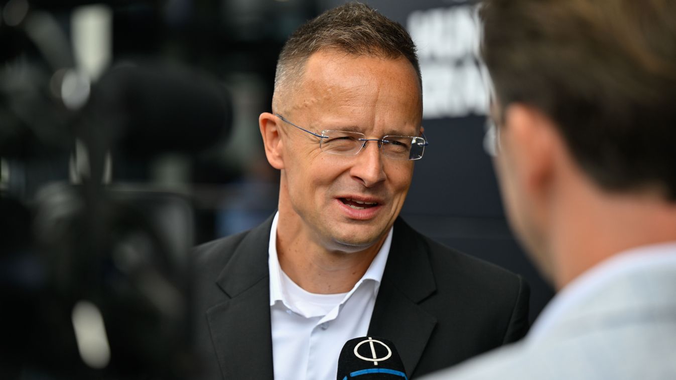 Szijjártó Péter: hat konzul segíti a győri ETO szurkolóit Bécsben és a határon