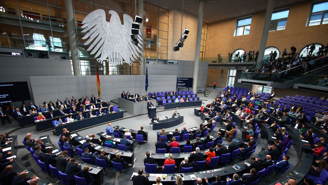 A német állam lelkesen finanszírozza az AfD elpusztítására törő baloldali szervezeteket
