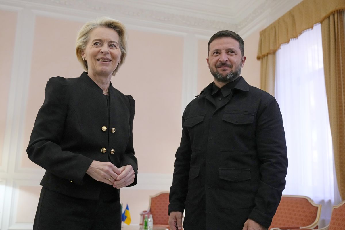 VON DER LEYEN, Ursula; ZELENSZKIJ, Volodimir, ukrán vereség