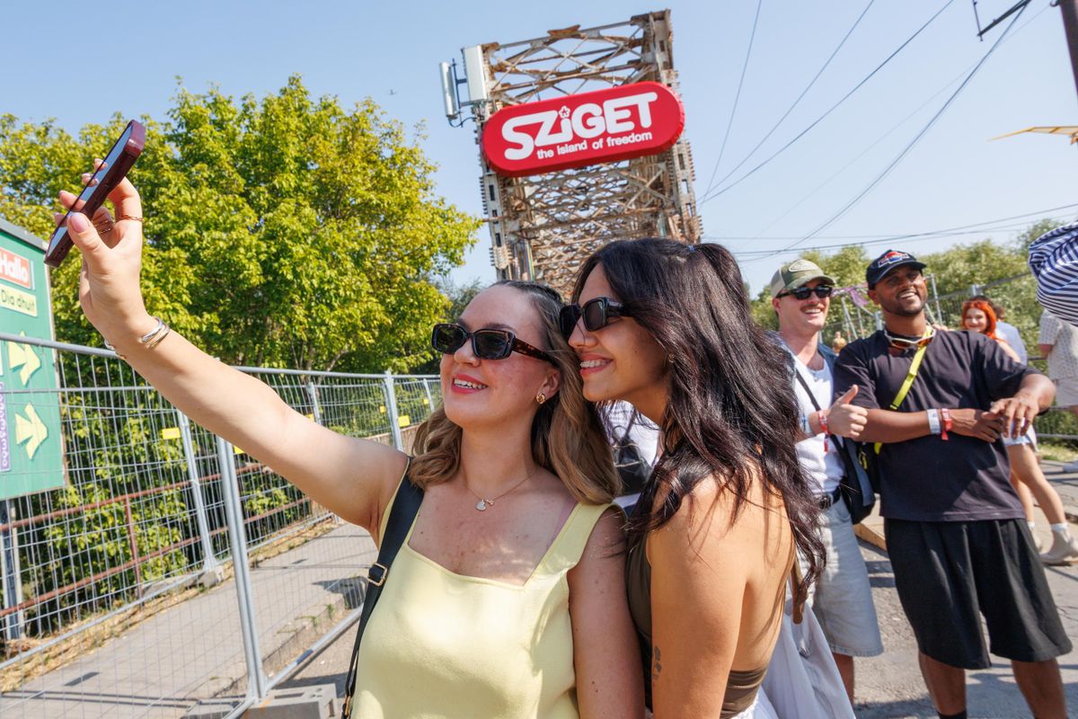 Nácik üzenetével ért véget a Sziget, most pedig mindenki mehet vissza élni az elnyomott életét