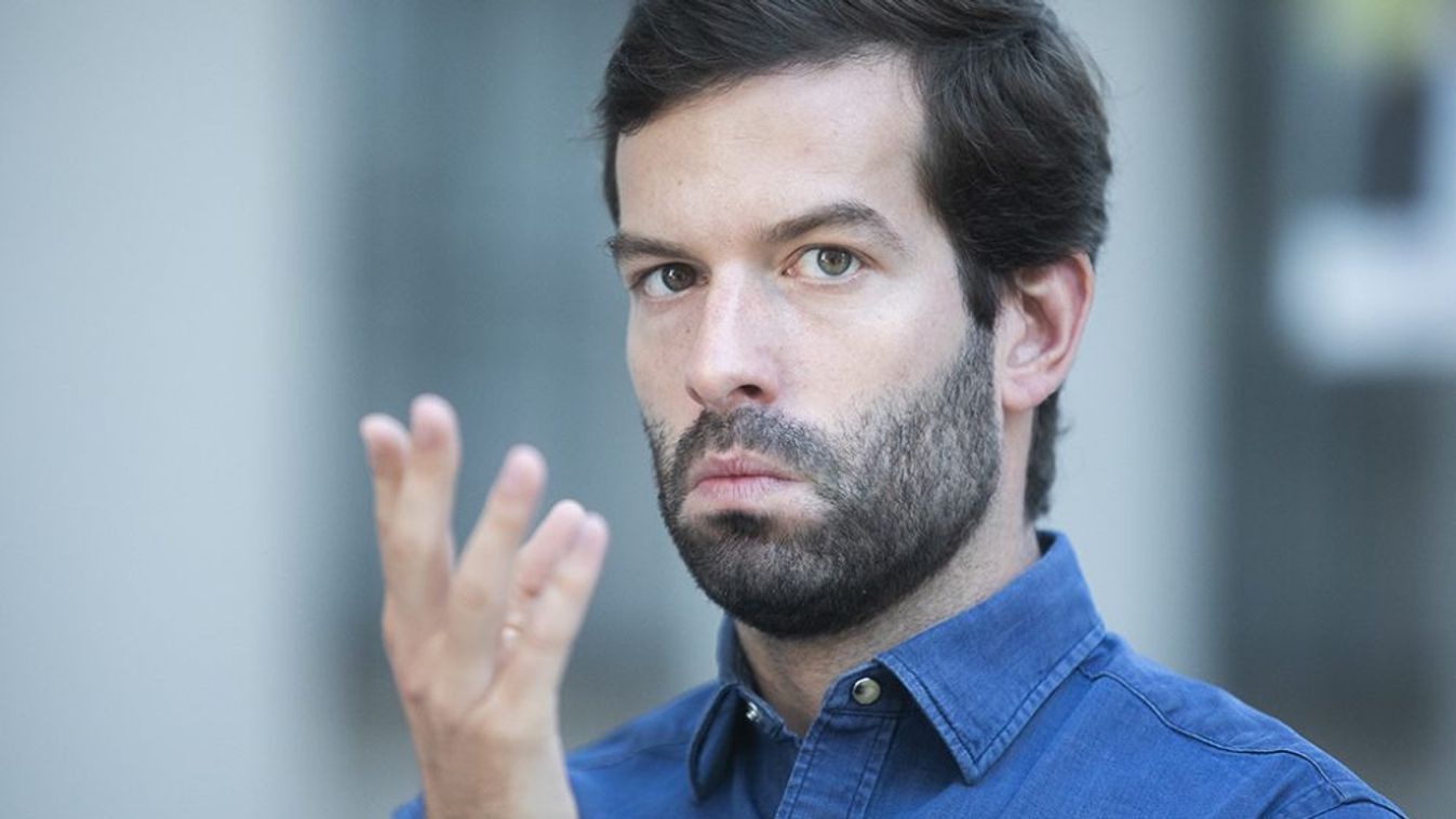 Fekete-Győr András megpróbált külföldre menekülni
