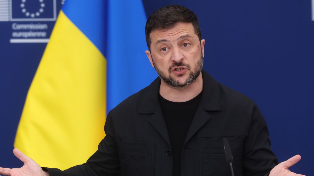 Zelenszkij úgy látja, hogy van még ukrán, akit fel lehet áldozni, így tovább parancsolgat a világnak.