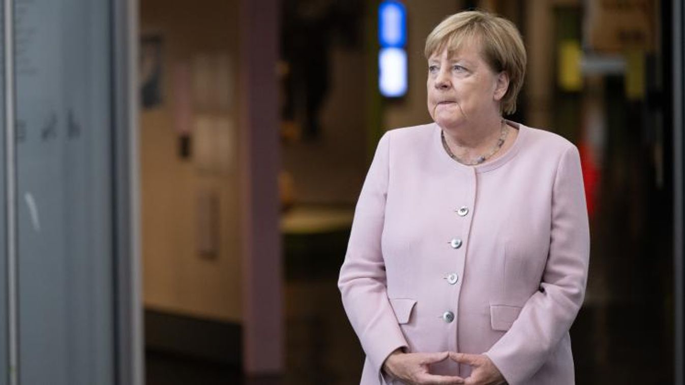 Angela Merkel, lengyel reakció