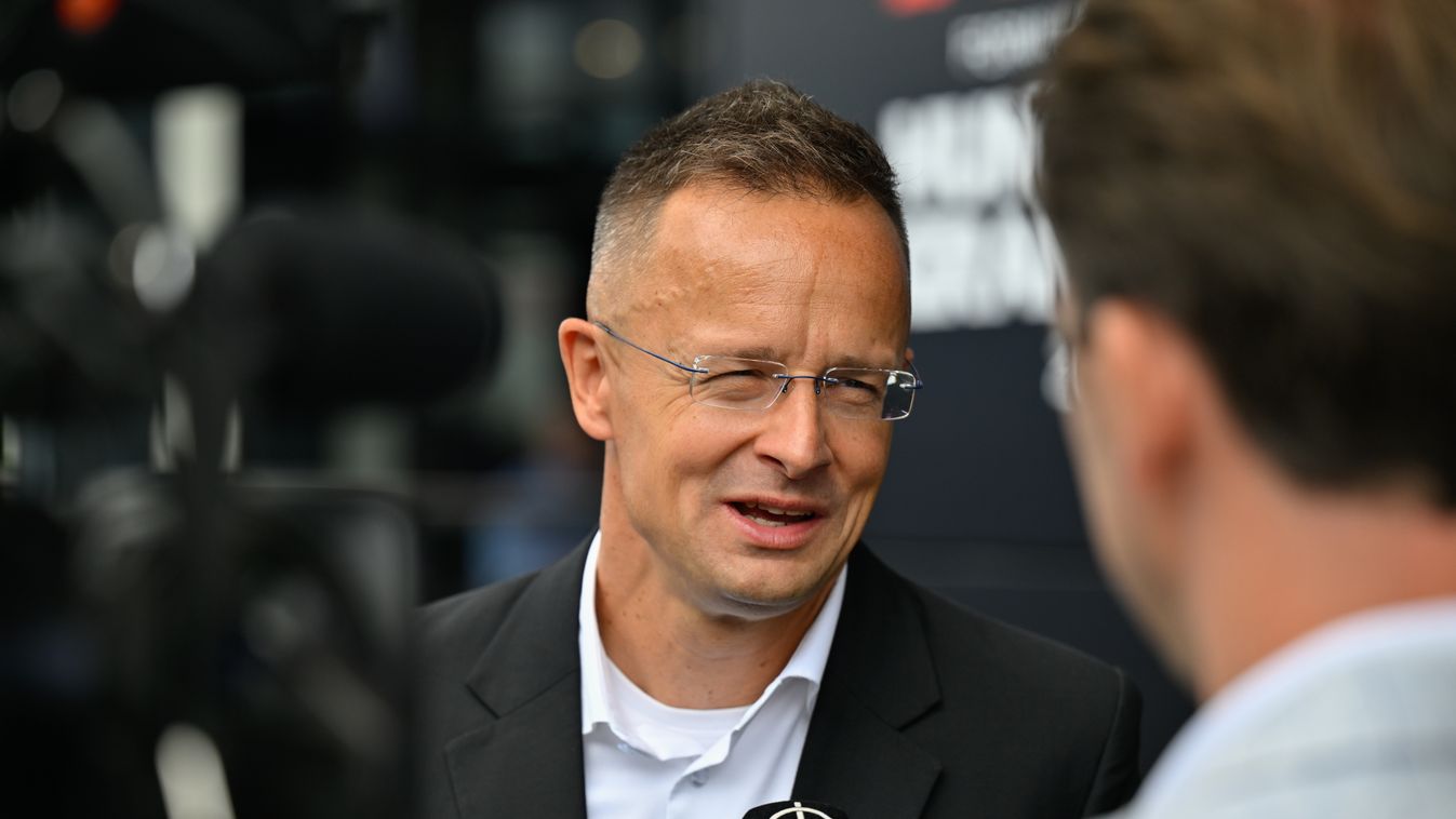 Szijjártó: nem ismerek olyan politikust Orbán Viktoron kívül, aki egyformaképpen tud beszélni Trumppal és Putyinnal is