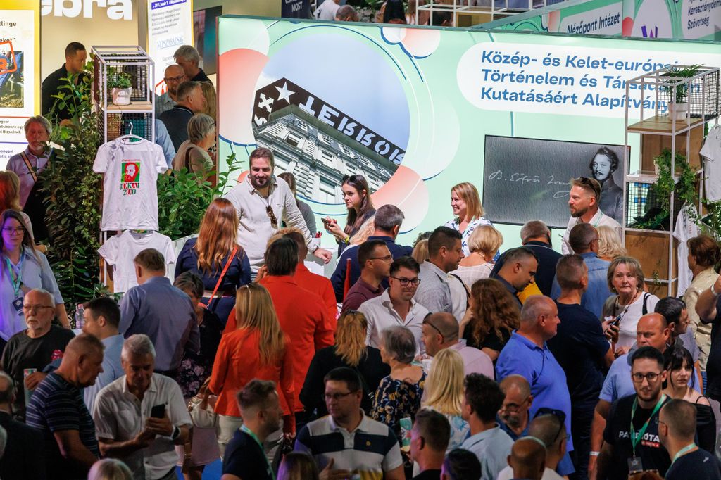 20250920 -- A Digitális Polgári Körök első országos találkozója, a Papp László Sportarénában. // fotó: Hatlaczki Balázs
