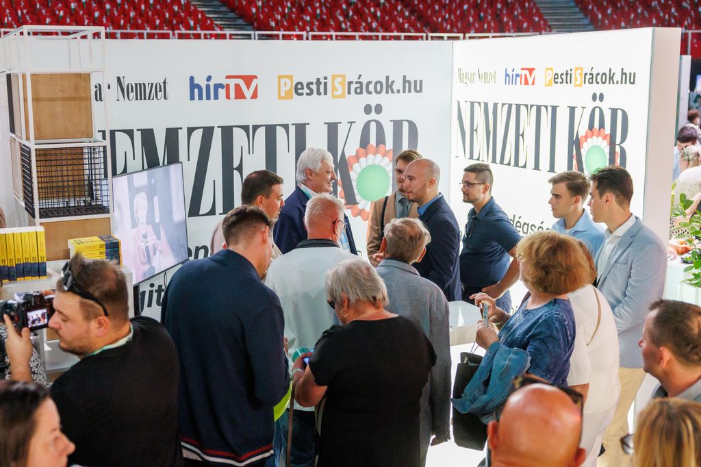 20250920 -- A Digitális Polgári Körök első országos találkozója, a Papp László Sportarénában. // fotó: Hatlaczki Balázs