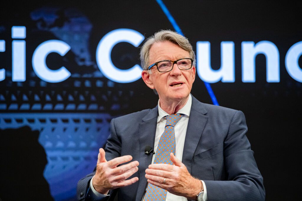 Mandelson botránya magával rántja Keir Starmert is