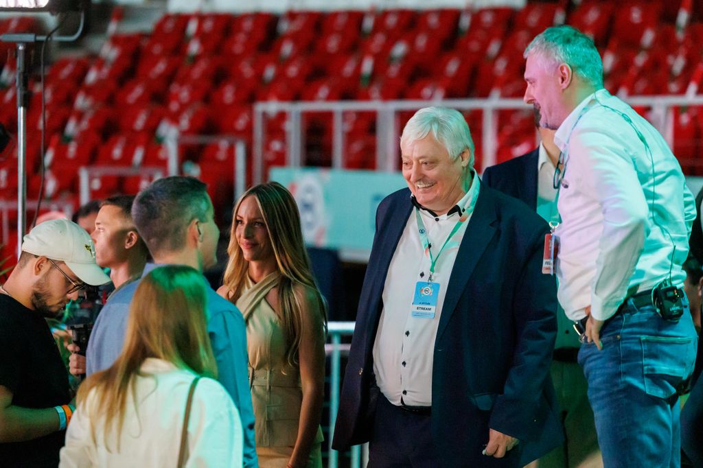20250920 -- A Digitális Polgári Körök első országos találkozója, a Papp László Sportarénában. Gajdics Ottó // fotó: Hatlaczki Balázs