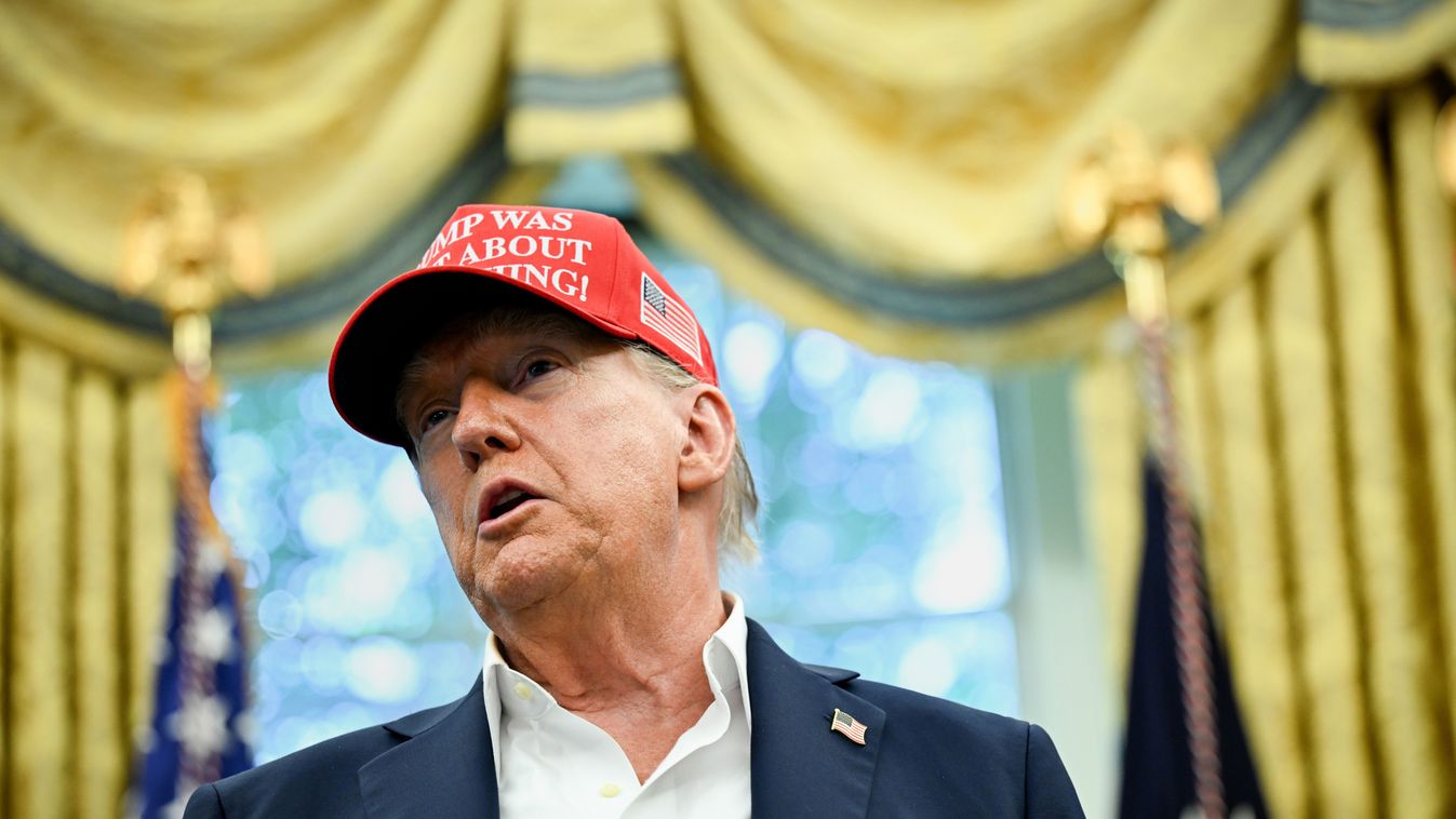 Megfenyegette az EB-t Trump: újabb vámok jöhetnek
