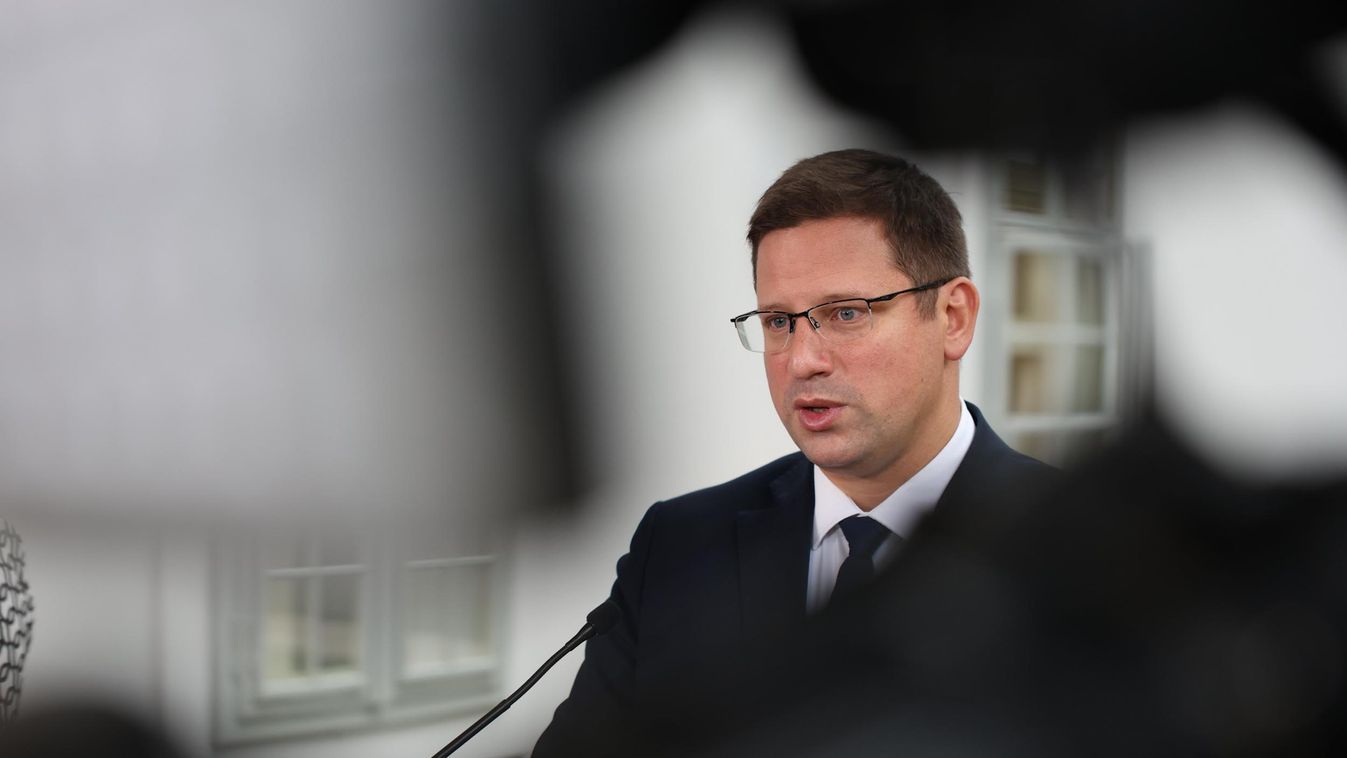Válaszolt a kormány az ukrán cenzúrára