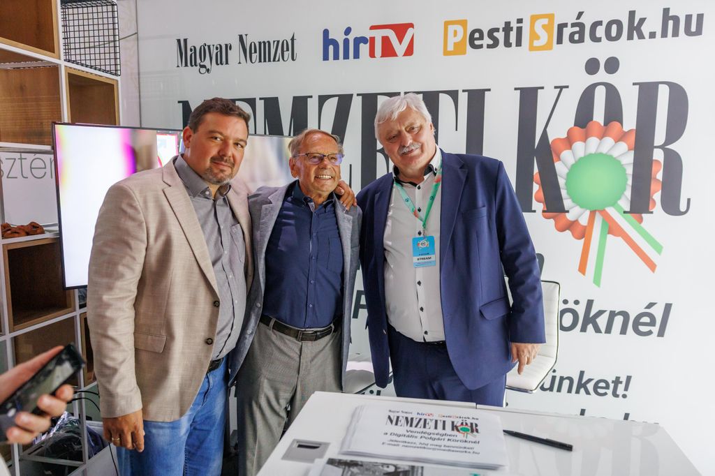 20250920 -- A Digitális Polgári Körök első országos találkozója, a Papp László Sportarénában. Huth Gergely, Gajdics Ottó // fotó: Hatlaczki Balázs