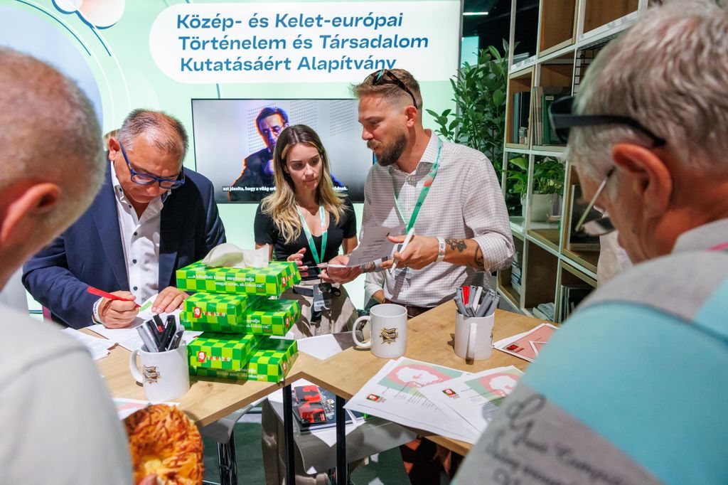 20250920 -- A Digitális Polgári Körök első országos találkozója, a Papp László Sportarénában. // fotó: Hatlaczki Balázs