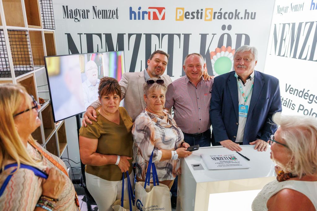 20250920 -- A Digitális Polgári Körök első országos találkozója, a Papp László Sportarénában. Gajdics Ottó // fotó: Hatlaczki Balázs