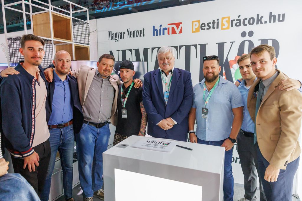 20250920 -- A Digitális Polgári Körök első országos találkozója, a Papp László Sportarénában. Huth Gergely, Gajdics Ottó // fotó: Hatlaczki Balázs