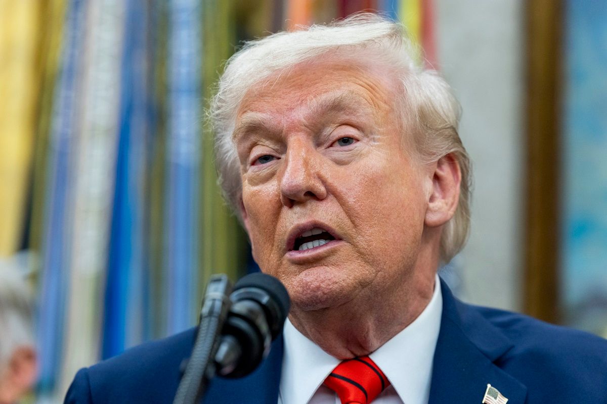 kína TRUMP, Donald