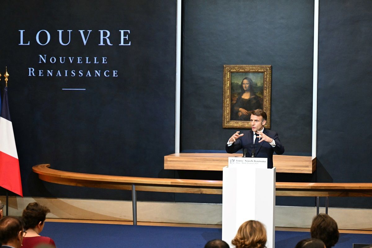 louvre MACRON, Emmanuel; LEONARDO DA VINCI