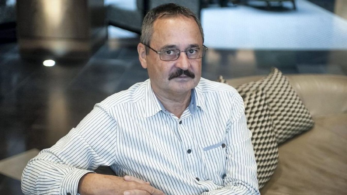 A tiszás Raskó György "szárazon tartja a puskaport"