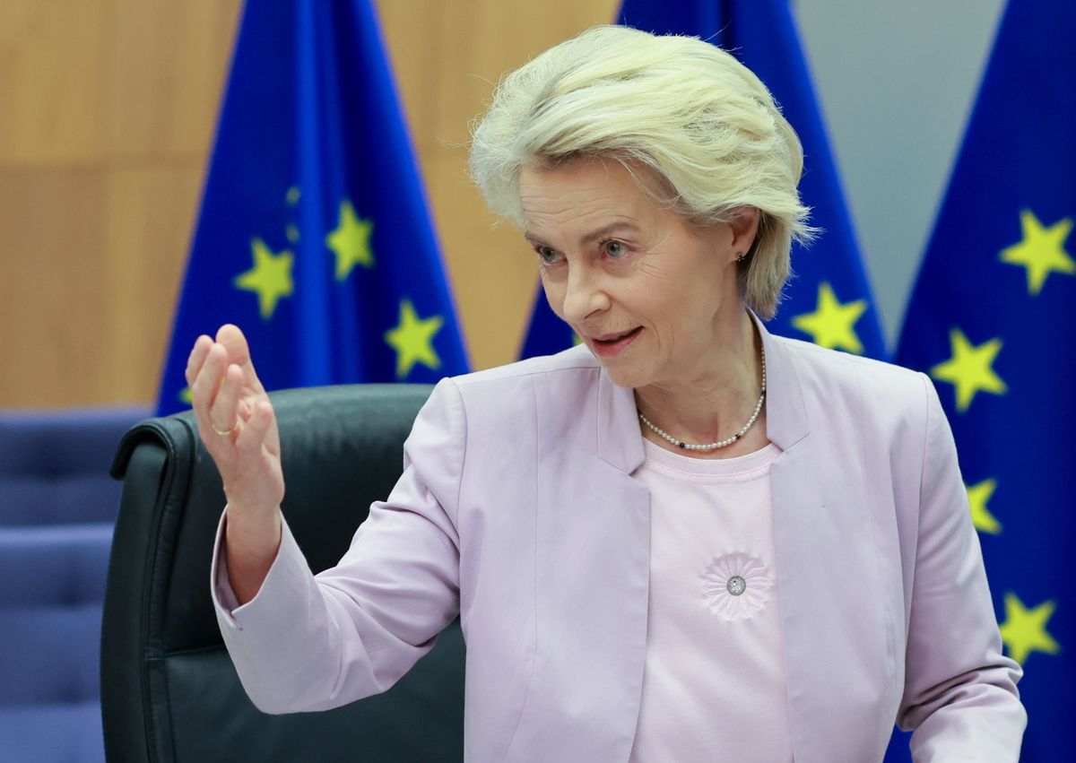 nyugdíj VON DER LEYEN, Ursula