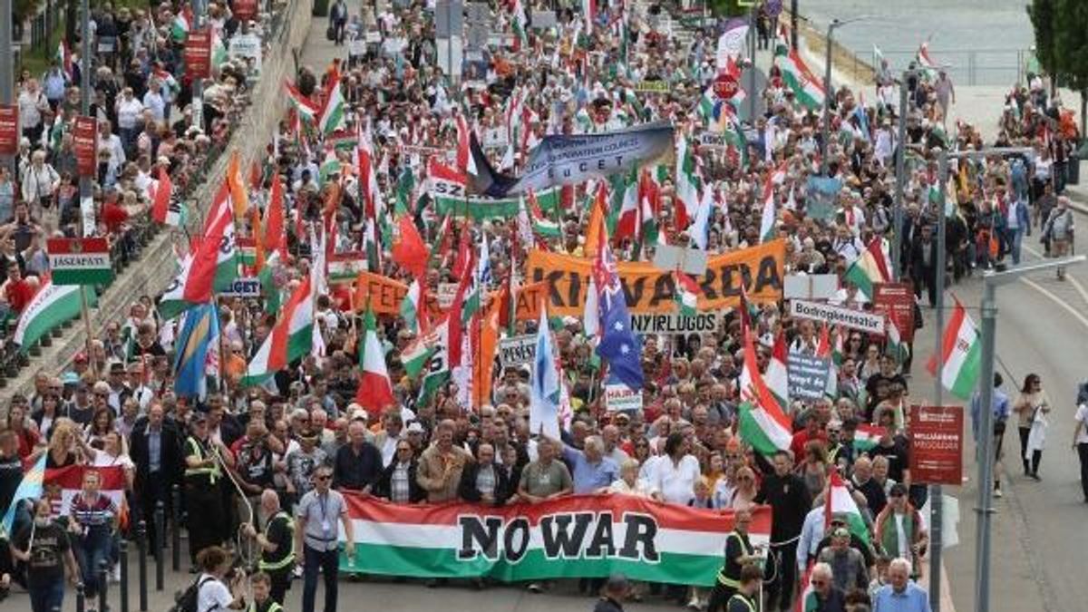 Magyar Péter nem, a Fidesz viszont szervez békemenetet - Ennyire frusztráltak a tiszások