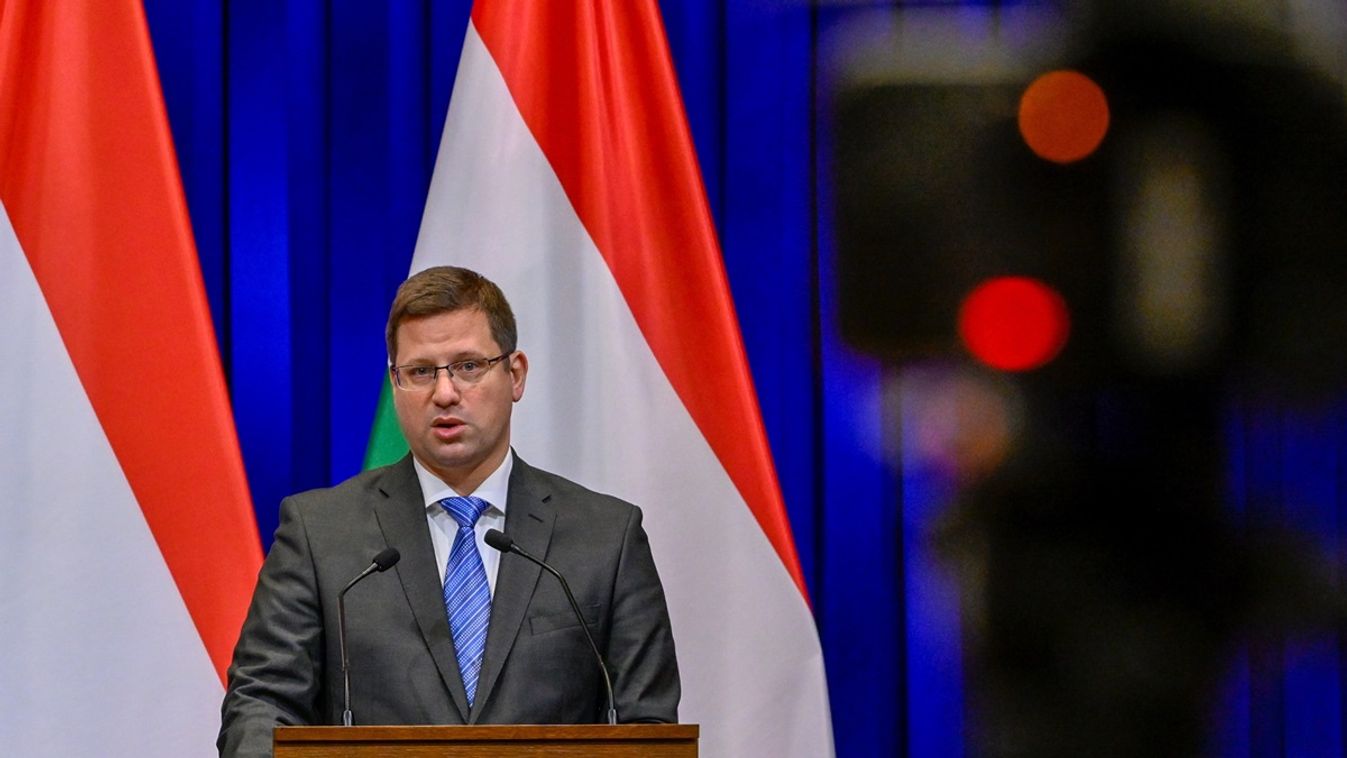 Kormányinfó: november 7-én fogadja a Fehér Házban Trump Orbán Viktort (VISSZANÉZHETŐ)