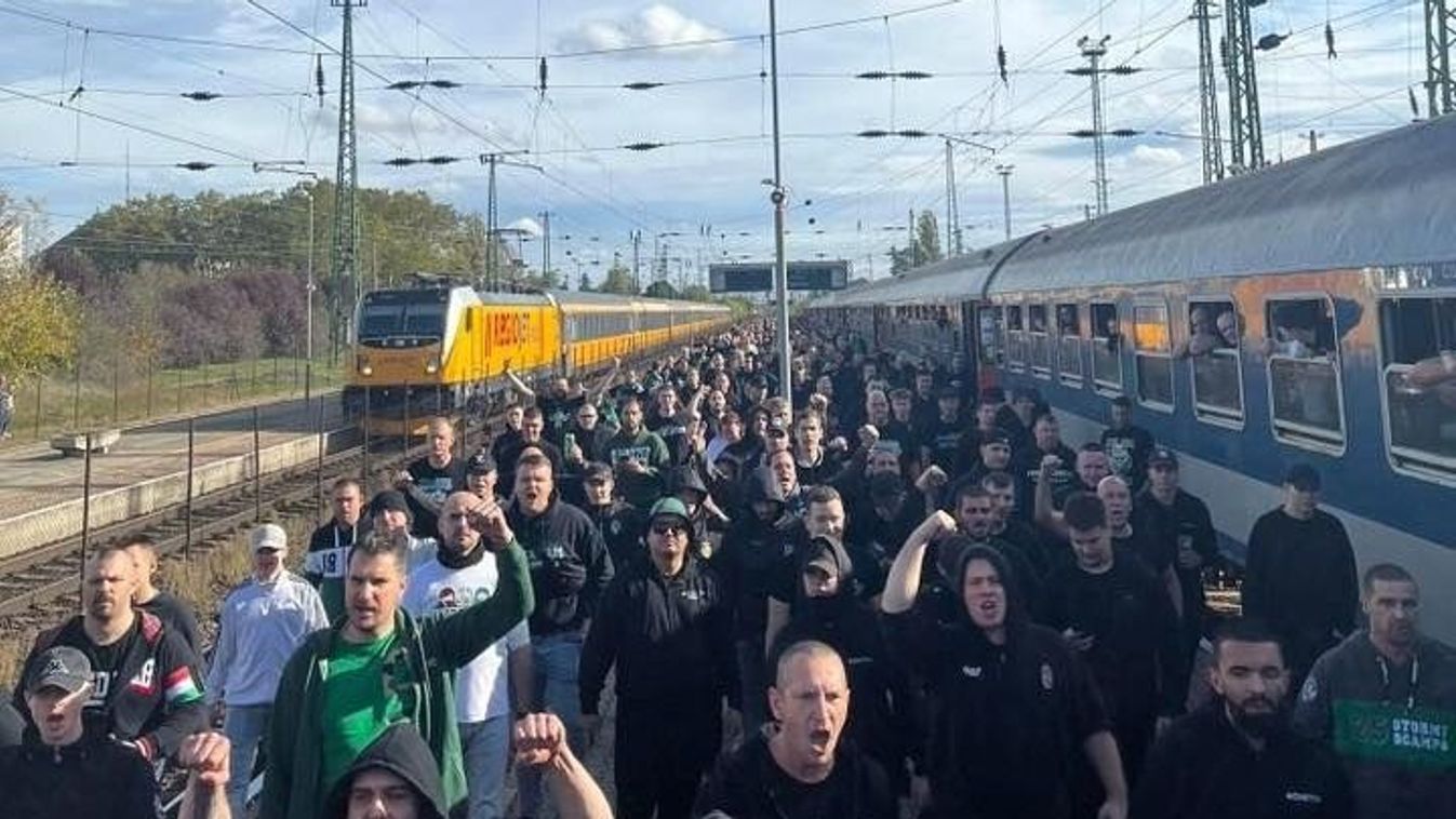 Botrány! Felfegyverzett osztrák rohamrendőrök ejtették túszul a Fradi szurkolók vonatát. FRISSÍTVE!