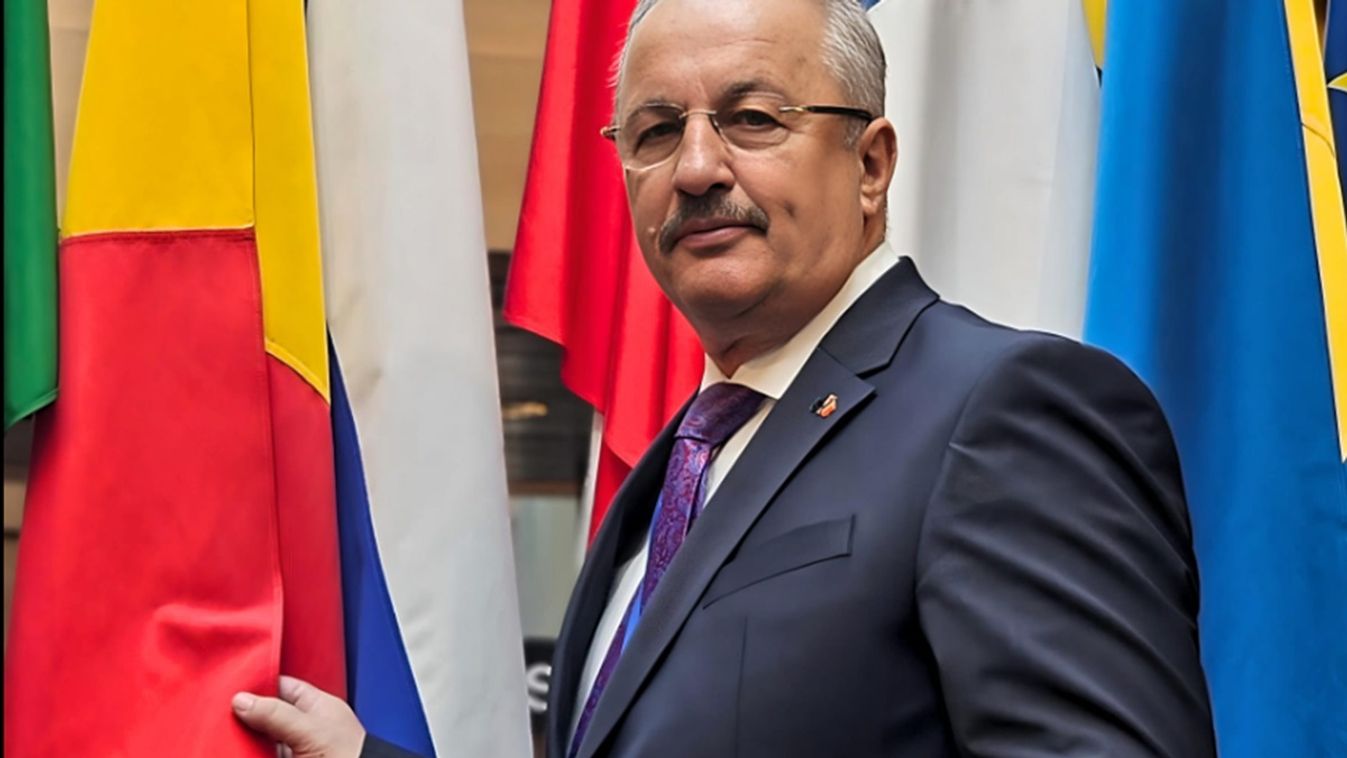 "Miért a románok, és nem a magyarok hagyják faképnél Romániát?"