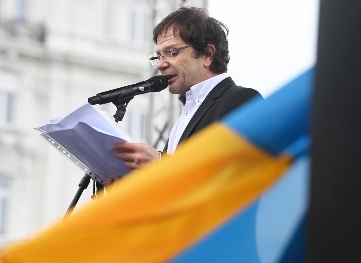 Megszólalt a Médiaszövetség Pintér Béla darabja kapcsán: Felháborítónak tartják a nők elleni erőszak megjelenítését