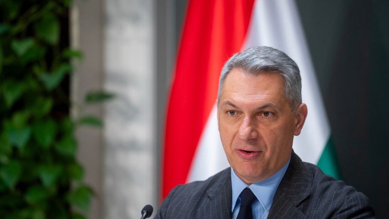 Lázár János: a kegyelmi botrány kizárja, hogy Varga Judit vezető politikusként visszatérjen