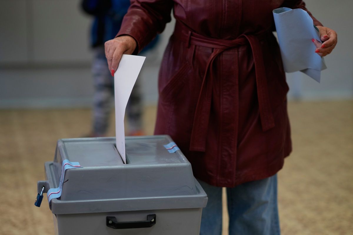 Német demokrácia: majd mi megmondjuk, kire szavazhatsz