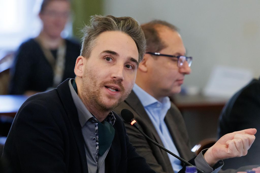 20251029 -- Közgyűlés, Barabás Richárd // fotó: Hatlaczki Balázs