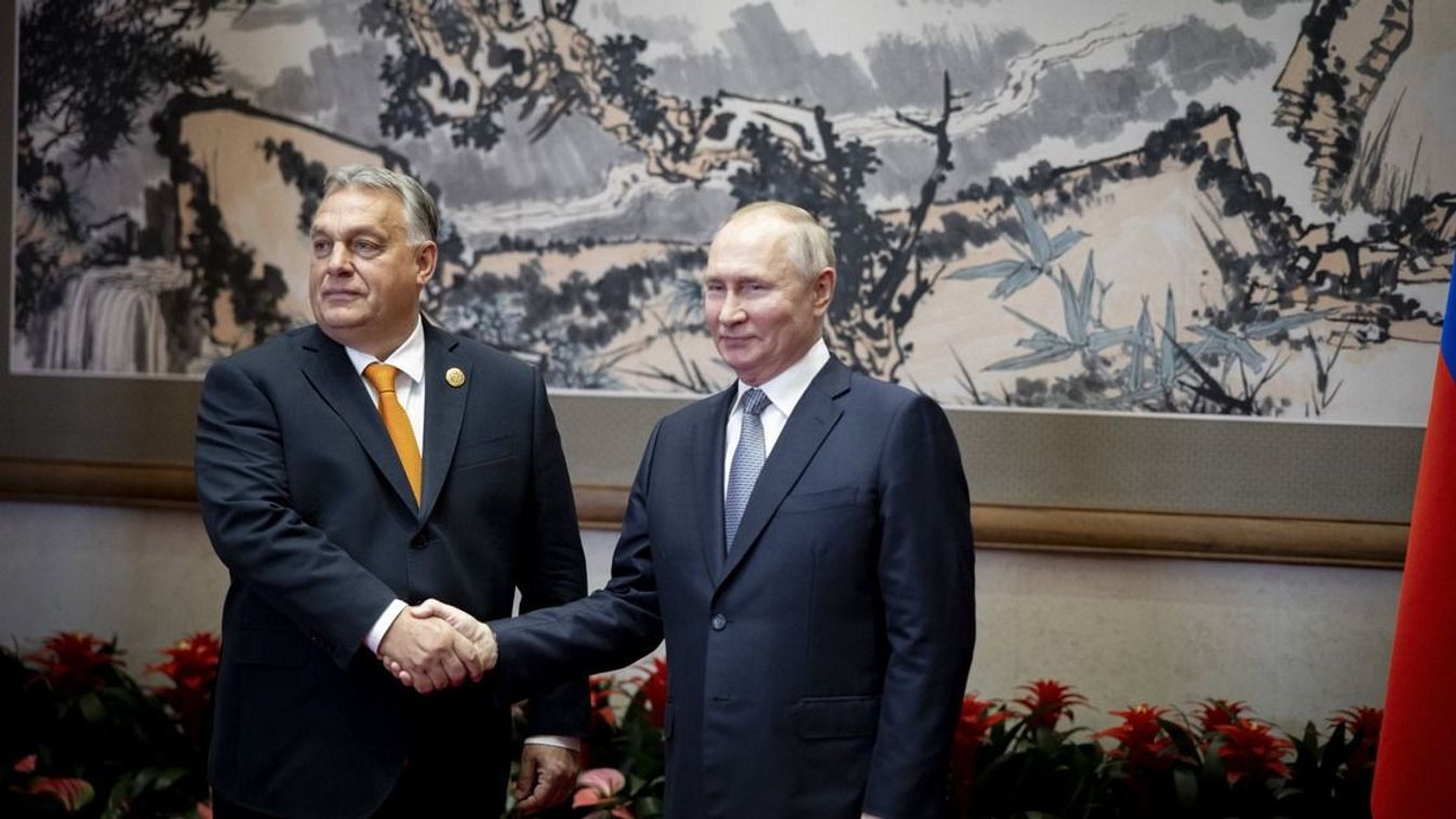 Orbán Viktor megérkezett a Kremlbe (Cikkünk frissül)