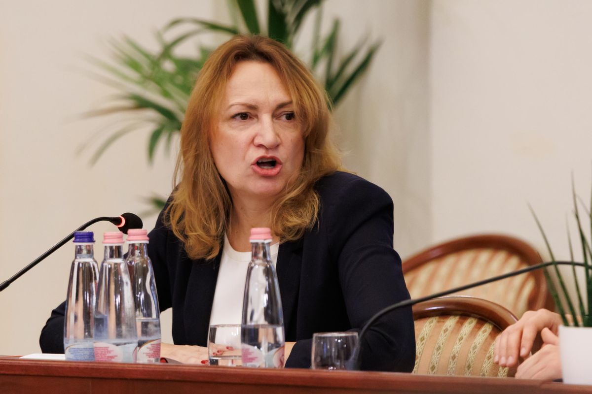 Bujdosó egész jól keresett az ukrán emberek vérén