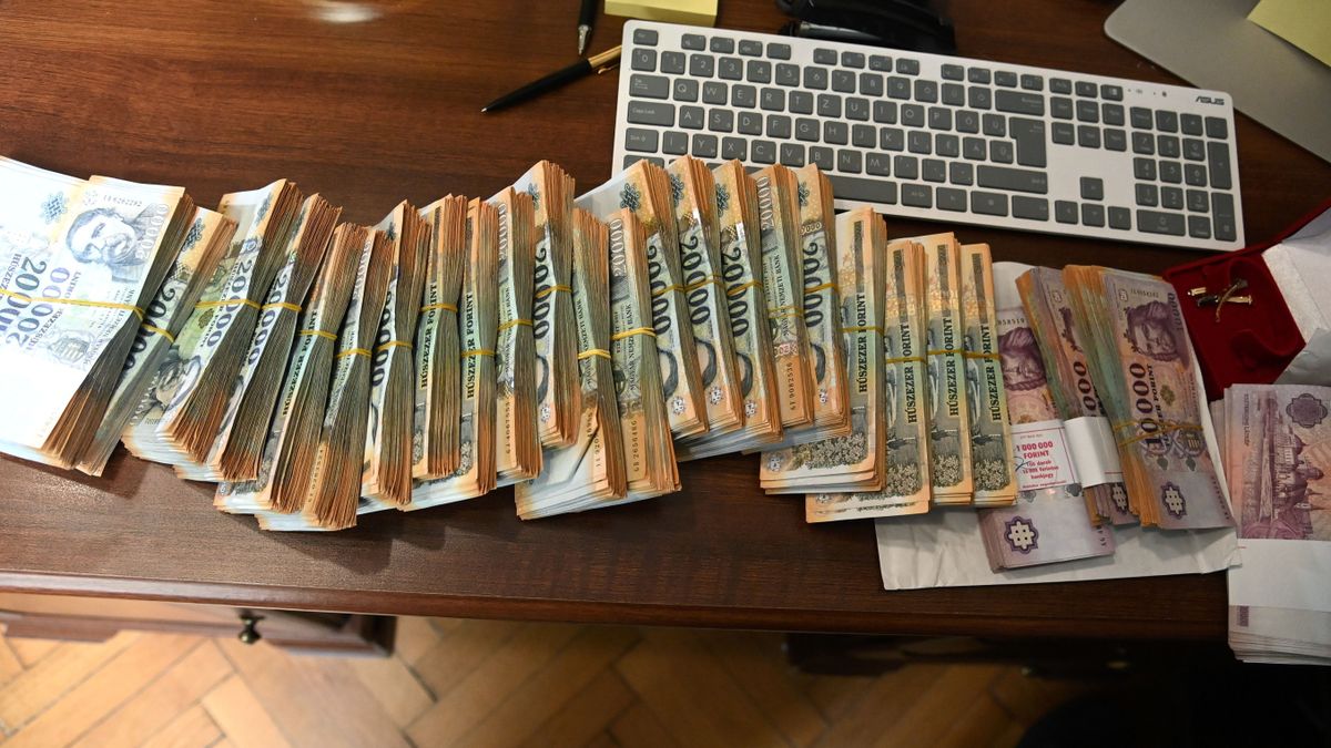 Pénzmosás is a gyanúsítások között, újabb botrány a Szőlő utcai javítóintézetben