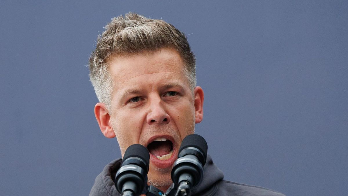 A zsebmessiás megint bejelentette a nagy semmit. 