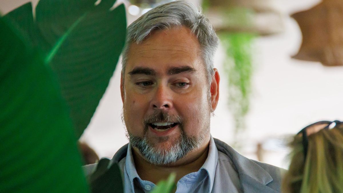 „Vissza kellett osztani a rendszernek” – új részletek Kiss László óbudai korrupciós ügyéről